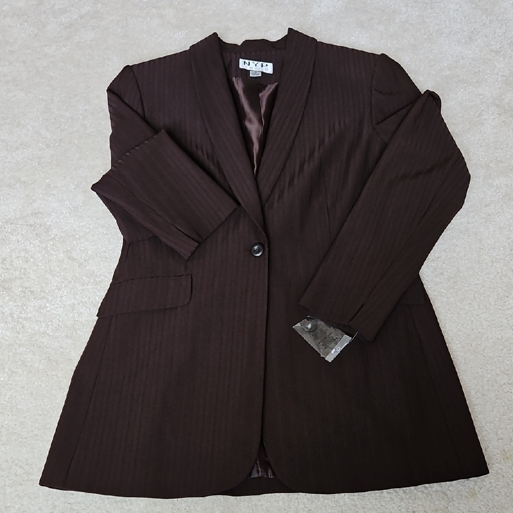 NWOT NYP Suits Women's Brown Blazer